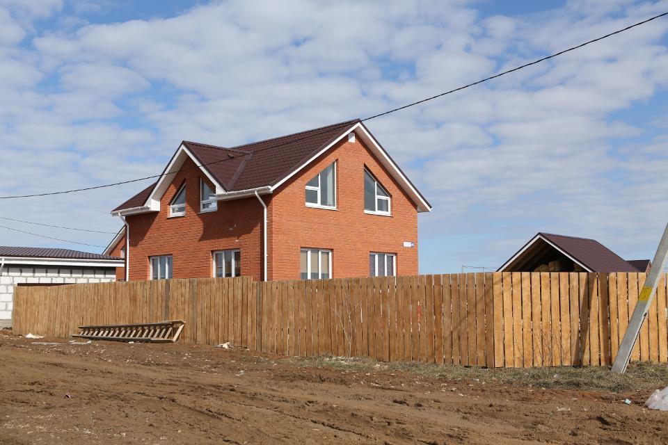    Продажа загородных двухэтажных домов